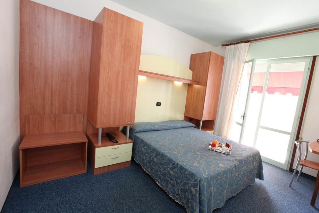 Hotel Derby S Lido di Jesolo Luaran gambar