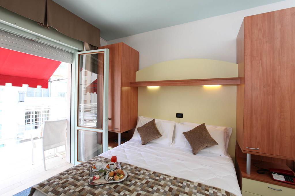 Hotel Derby S Lido di Jesolo Luaran gambar